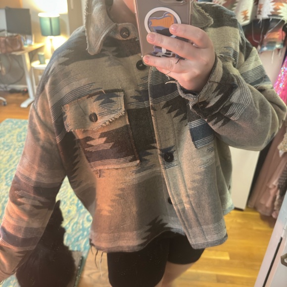 Grey/Blue Western / Aztec Shacket - Picture 3 of 4